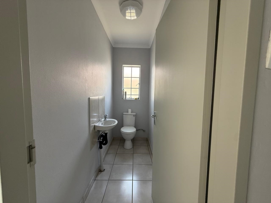3 Bedroom Property for Sale in Waterkloof North West